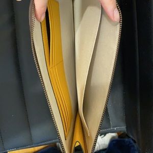 Gucci Neo Vintage GG Supreme pouch